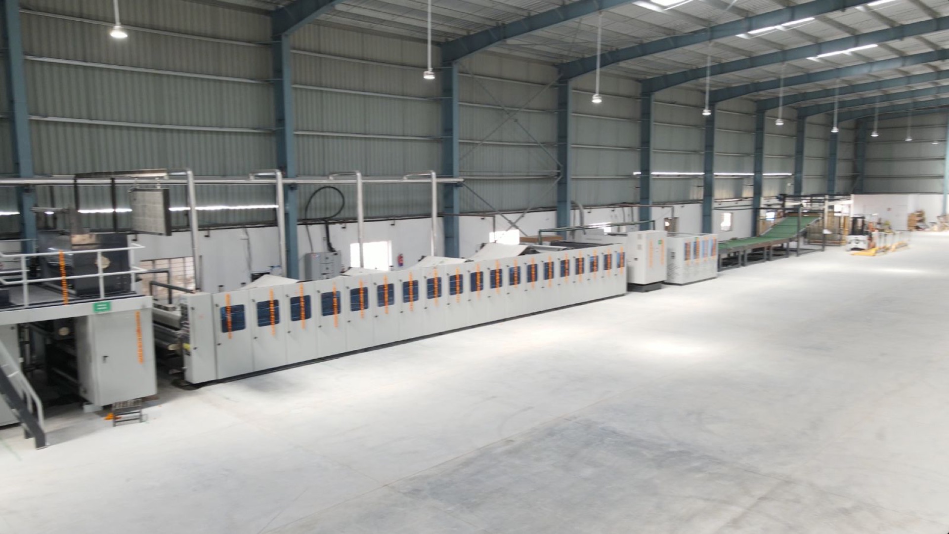 Corrugation line inside the Realage Packaging plant
